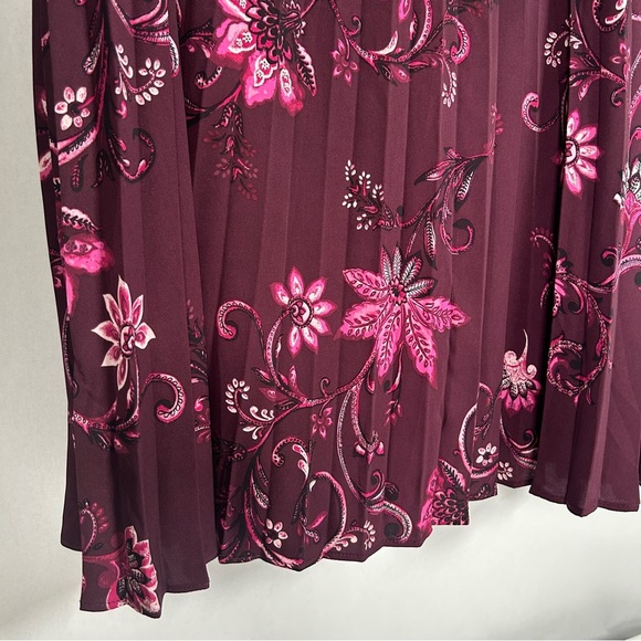 Chico's Burgandy Pink Pleated A-Line Midi Skirt Chico’s size 2.5 (Size L/14) - Picture 3 of 10